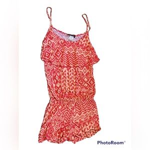 Body central pink strapped Aztec romper